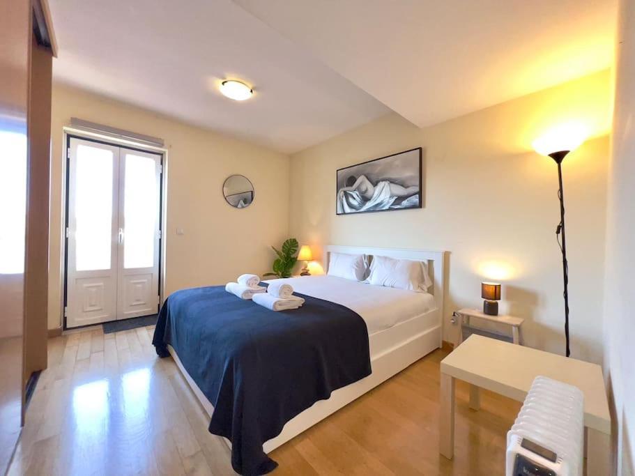 Principe Real Magnificent Duplex View Apartment *